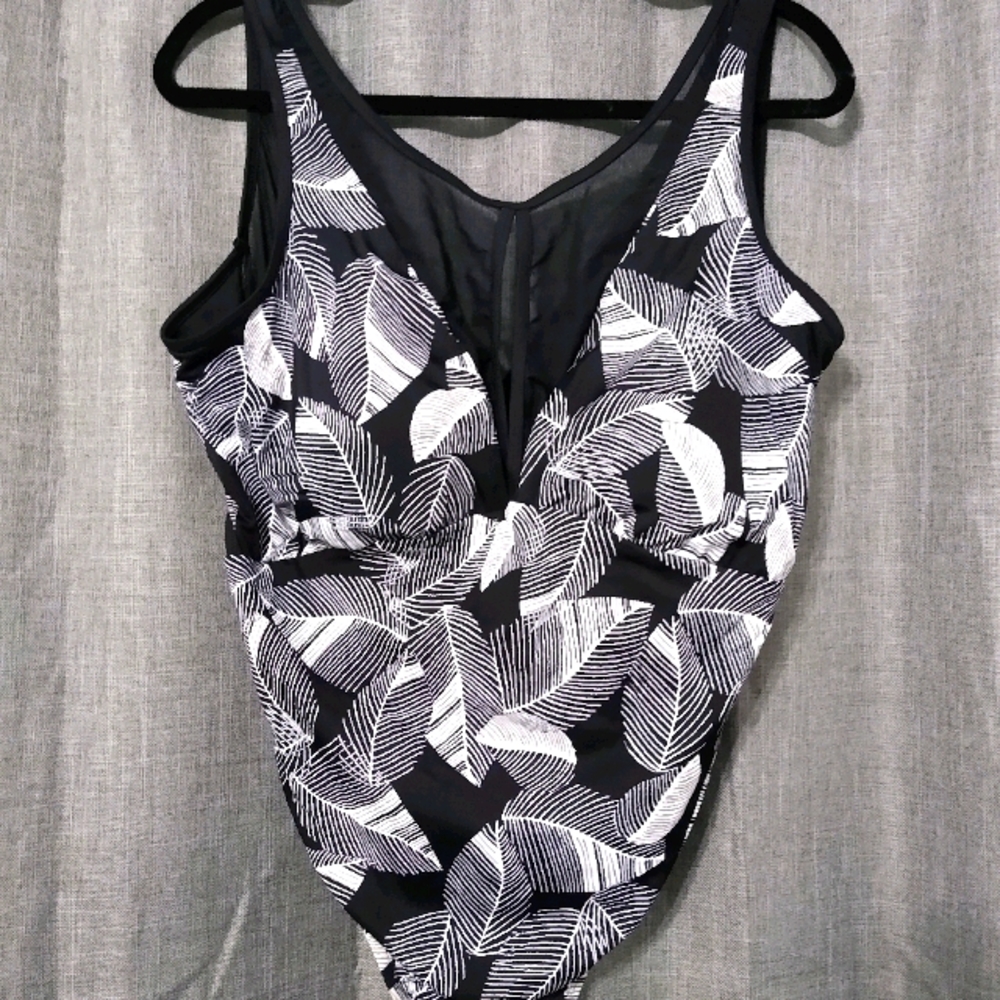 Bathing suit